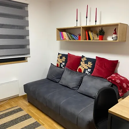 아파트 Obucina Kapije 자호리나