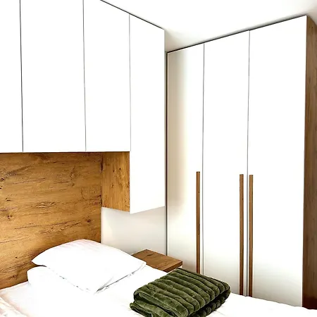 아파트 Obucina Kapije 자호리나