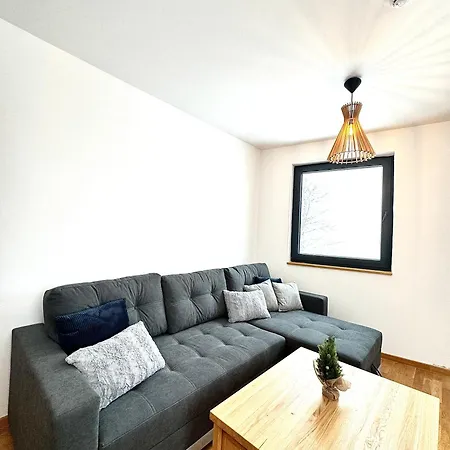 Obucina Kapije 아파트 *