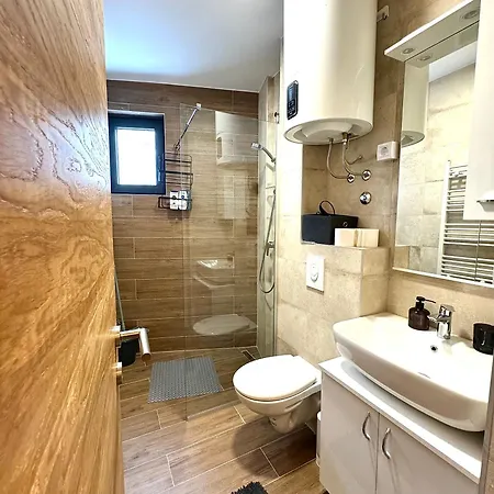 Obucina Kapije * 자호리나