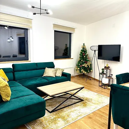 아파트 Obucina Kapije