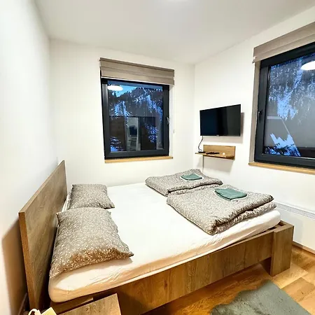 Obucina Kapije * ياهورينا