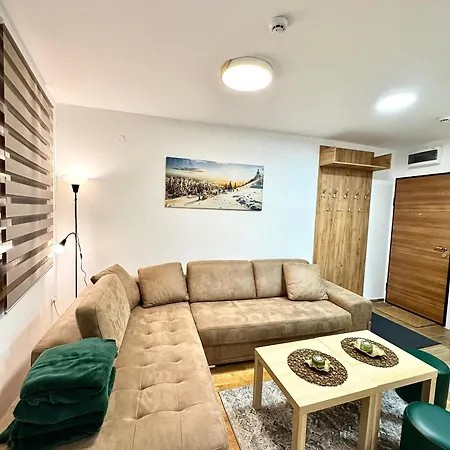 Obucina Kapije 아파트