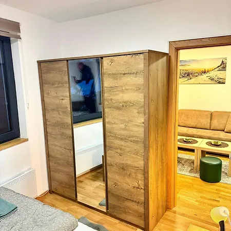 Obucina Kapije * 자호리나